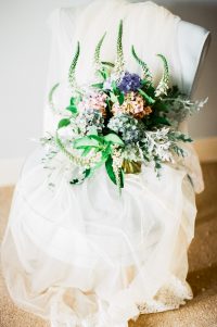 organic wedding flowers