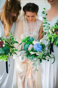 organic wedding flowers