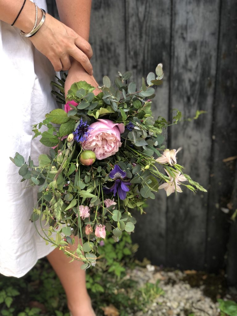 june wedding bouquet uk