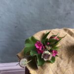 buttonholes workshop hen do flowers